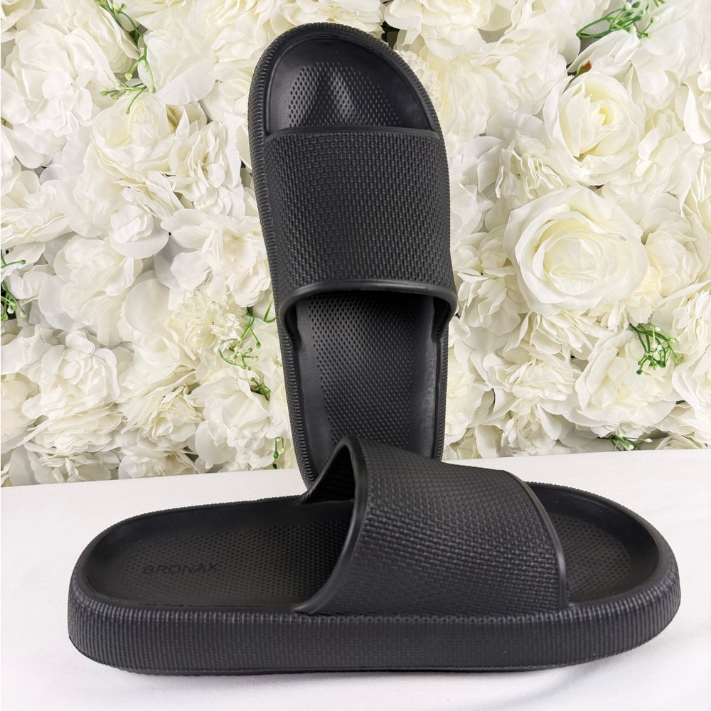 Black Slides Slippers Shower Sandals Pillow Women 12-13 Women/10.5-11 Men Black